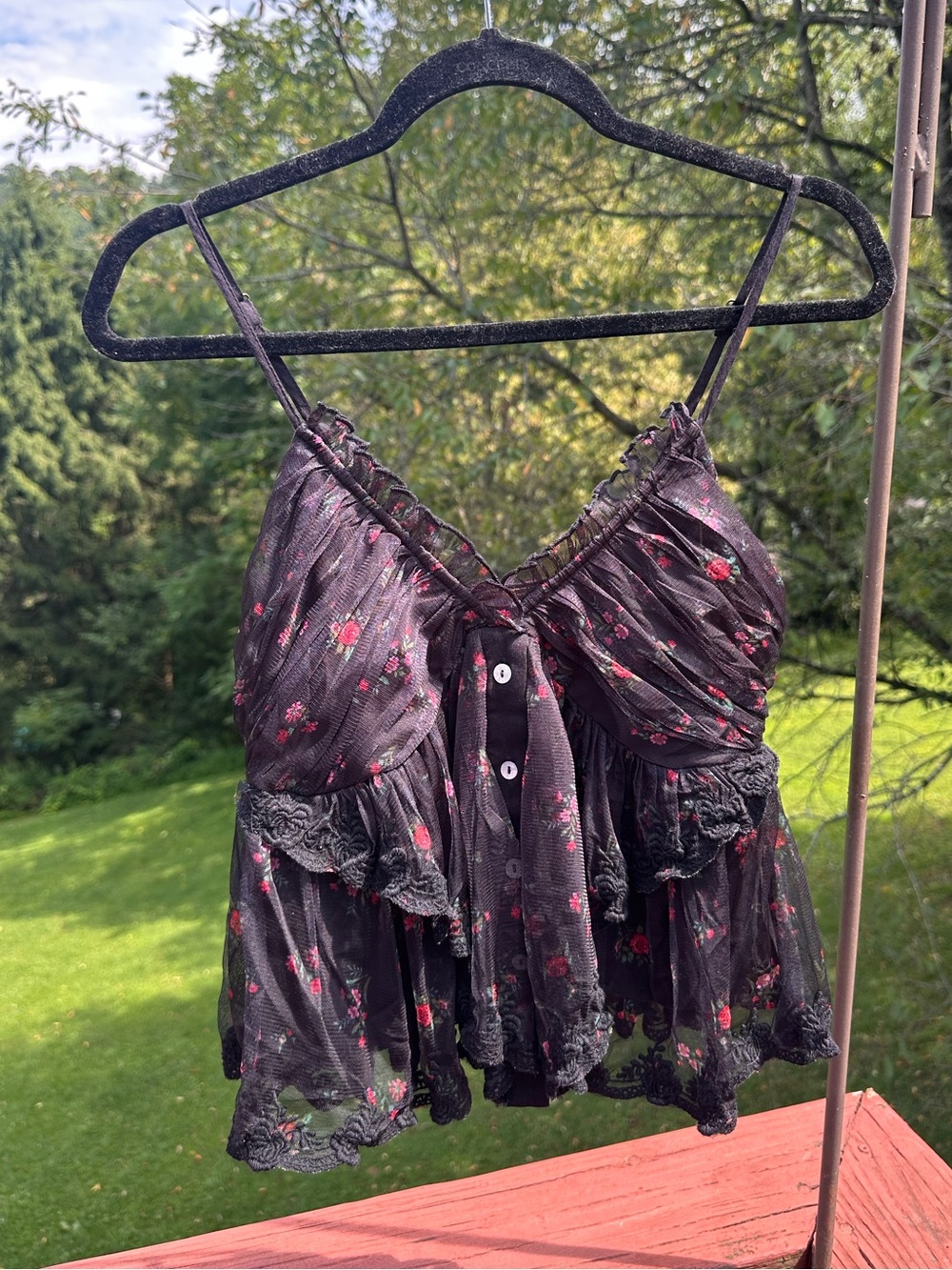 Free People Femme Fatale Black Floral Lace-Trim Ruffle Cami NWT - Picture 2 of 4